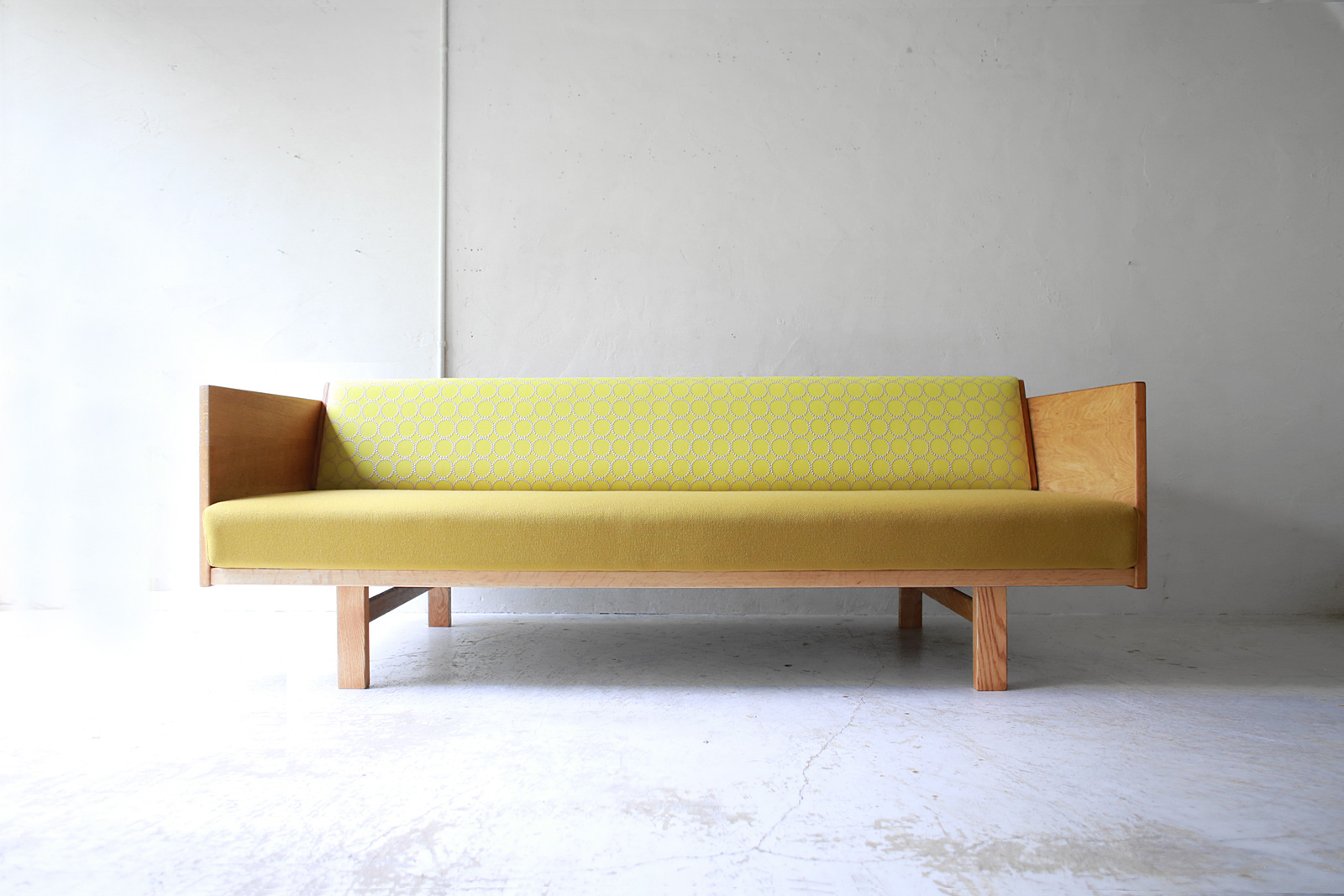 Daybed Sofa ” GE259 ” by Hans.J.Wegner | phono | 金沢 北欧 中古 