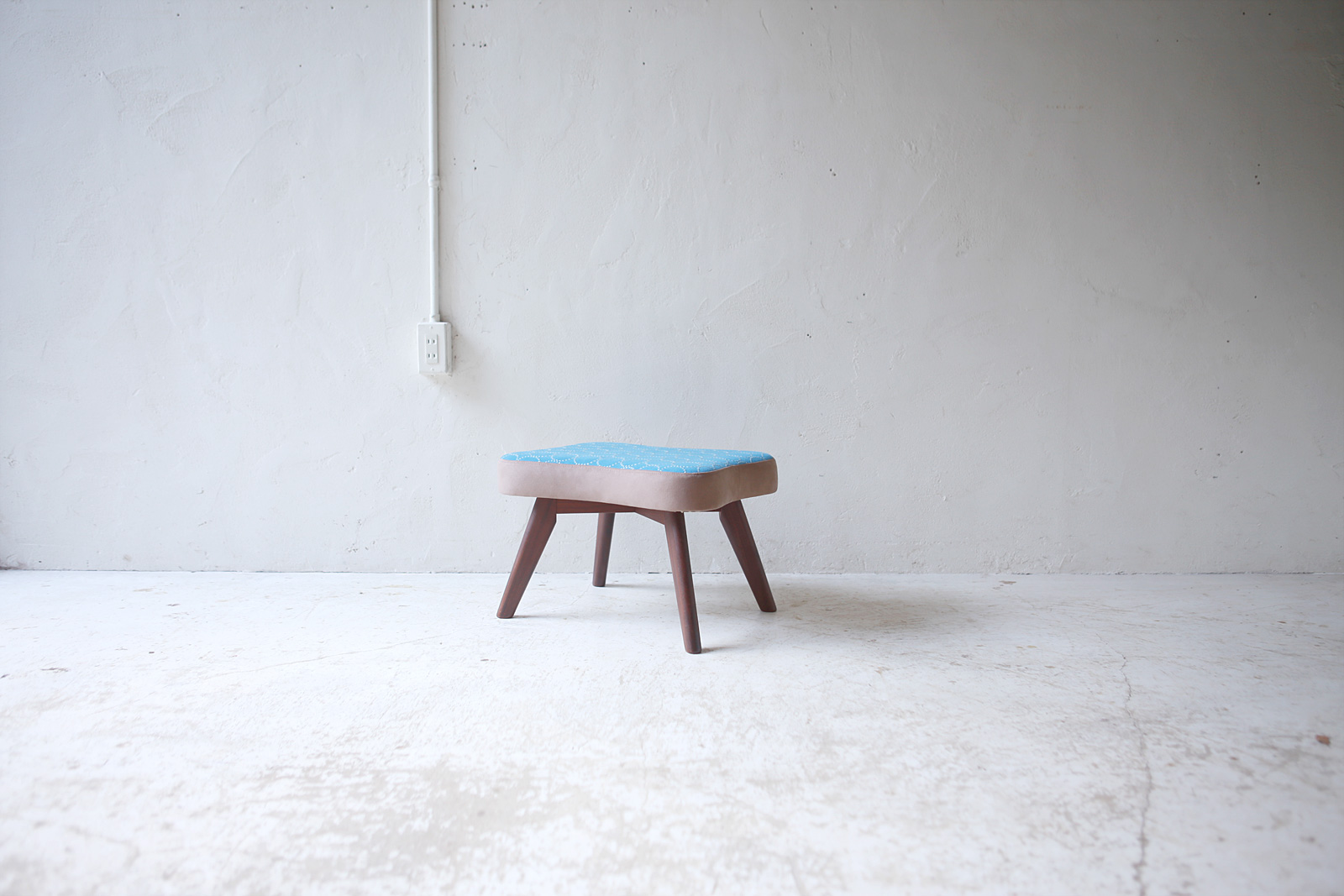 Foot Stool / Ottoman from Denmark | phono | 金沢 北欧 中古家具