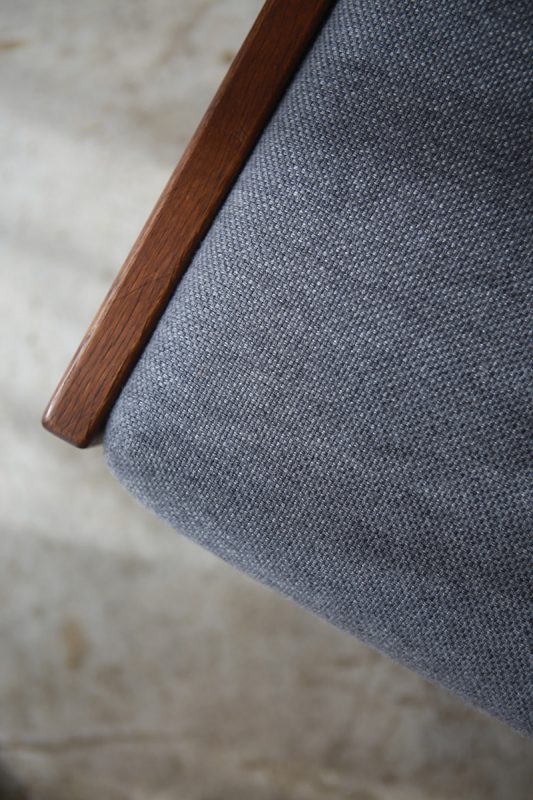 北欧ヴィンテージ家具のHans Wegner（ハンス・ウェグナー）デザインによるGETAMA社デイベッドソファ GE258