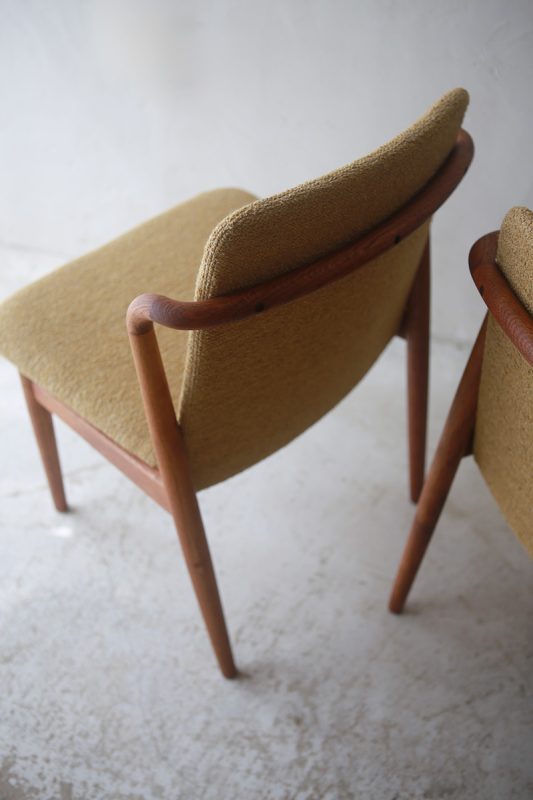 北欧ヴィンテージ家具のSlagelse社製 オーク材ダイニングチェア