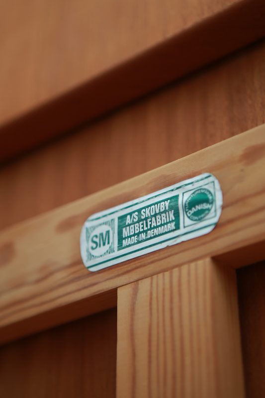 北欧ヴィンテージ家具　デンマーク Skovby社製 チーク材ダイニングテーブル