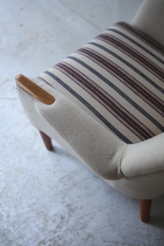 北欧ヴィンテージ家具のデンマーク製オーク材イージーチェア 1人掛けソファ