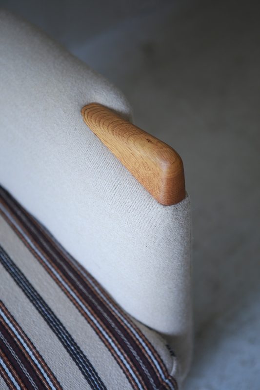 北欧ヴィンテージ家具のデンマーク製オーク材イージーチェア 1人掛けソファ