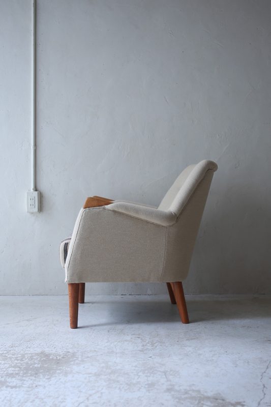 北欧ヴィンテージ家具のデンマーク製オーク材イージーチェア 1人掛けソファ