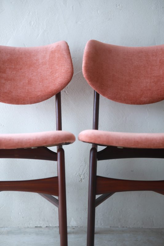 ヴィンテージ家具　オランダのlouis van teeffelen デザインによるWebe社製ダイニングチェア Hamar