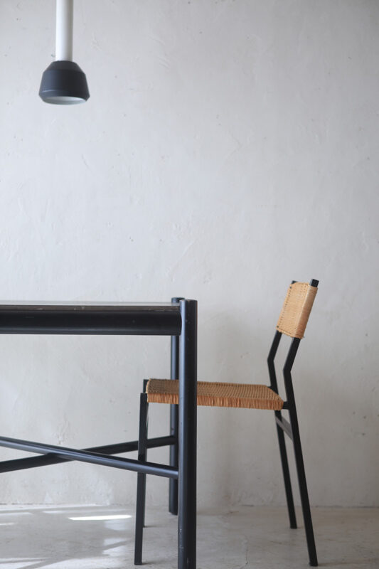 北欧ヴィンテージ家具／デンマークのデザイナー Mogens Lassen（モーエンス・ラッセン）デザインによるFritz Hansen（フリッツ・ハンセン）社製　ダイニングテーブル