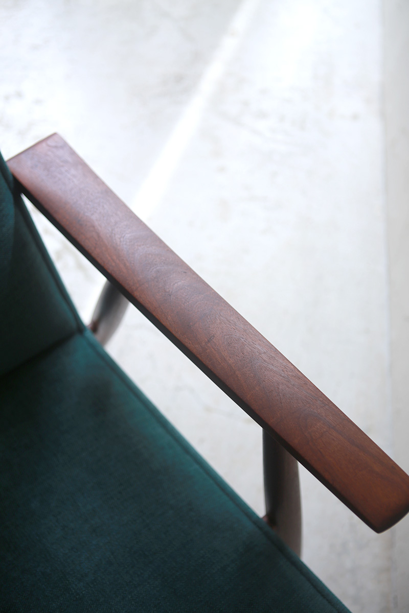 北欧ヴィンテージ家具 Hans Wegner (ハンス ウェグナー) デザインによるGETAMA社製チーク材ハイバックチェア「GE260」