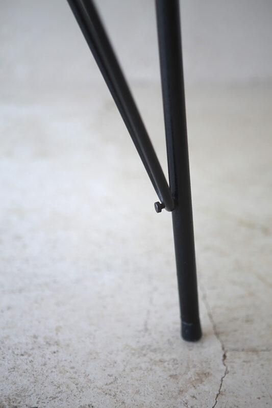 ヴィンテージ家具／オランダのデザイナー Rudolf Wolf（ルドルフ・ウォルフ ）デザインによるダイニングテーブル