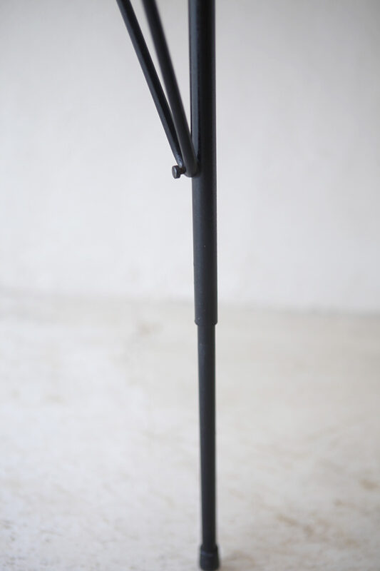 ヴィンテージ家具／オランダのデザイナー Rudolf Wolf（ルドルフ・ウォルフ ）デザインによるダイニングテーブル