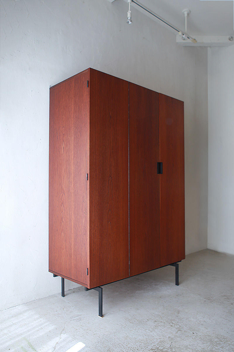 ヴィンテージ家具 オランダ 家具 Cees Braakman(ケース・ブラークマン）デザインによるPastoe社製Cabinet KU10