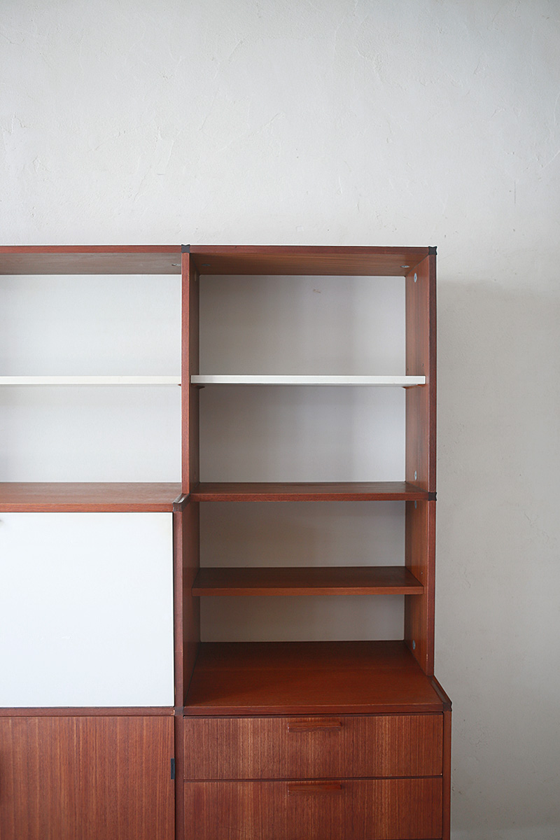 ヴィンテージ家具 オランダ 家具 Cees Braakman(ケース・ブラークマン)デザインによるPastoe社製キャビネット Made to Measure