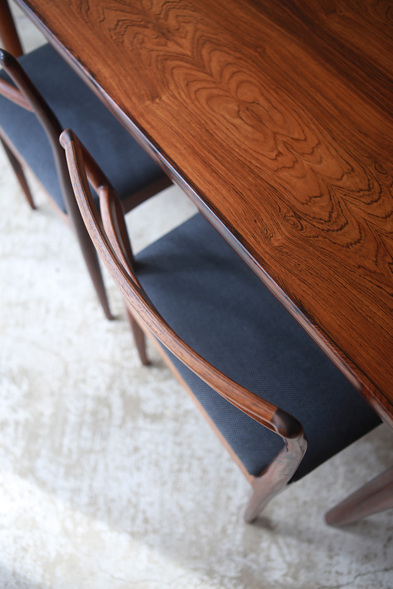 北欧ヴィンテージ家具 デンマーク製 ローズウッド材 エクステンションダイニングテーブル